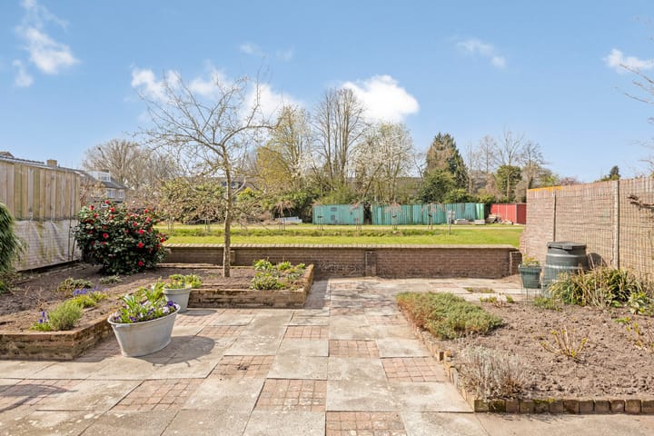 Photo 24 of Baardwijksestraat 20