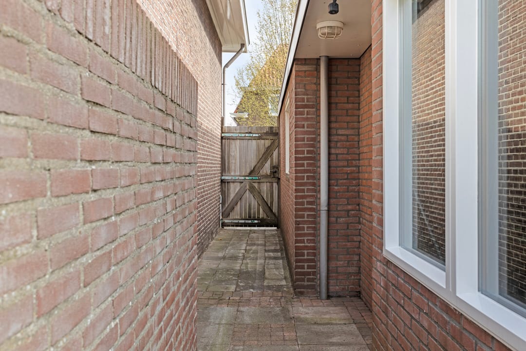 Foto 28 van Baardwijksestraat 20