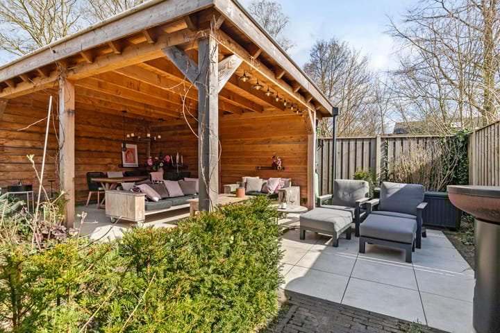 Foto 3 van Hammarskjöldweg 7