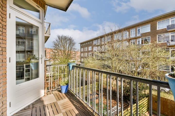 Photo 15 of Theophilusstraat 15-1