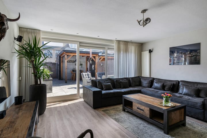 Foto 4 van Van Maerlantstraat 31