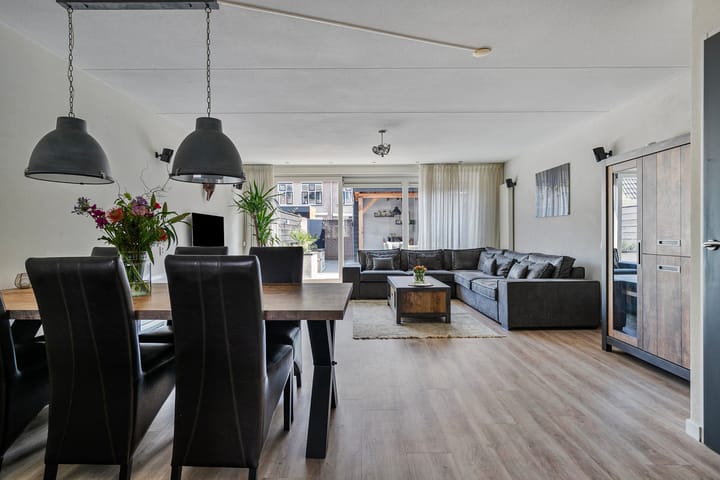 Foto 8 van Van Maerlantstraat 31