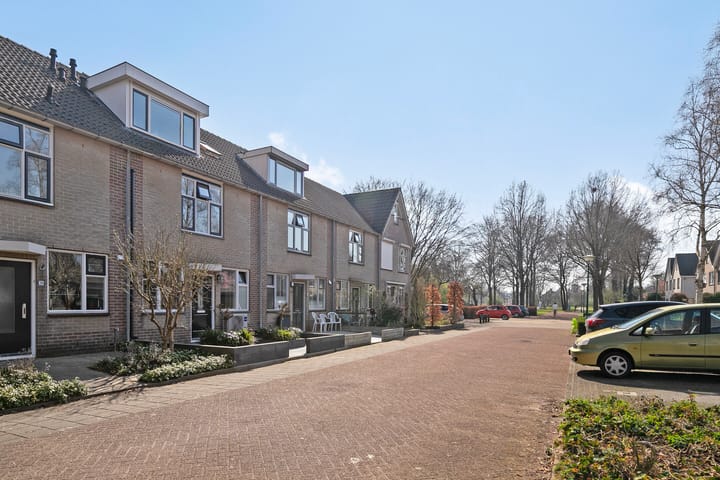 Foto 37 van Van Maerlantstraat 31