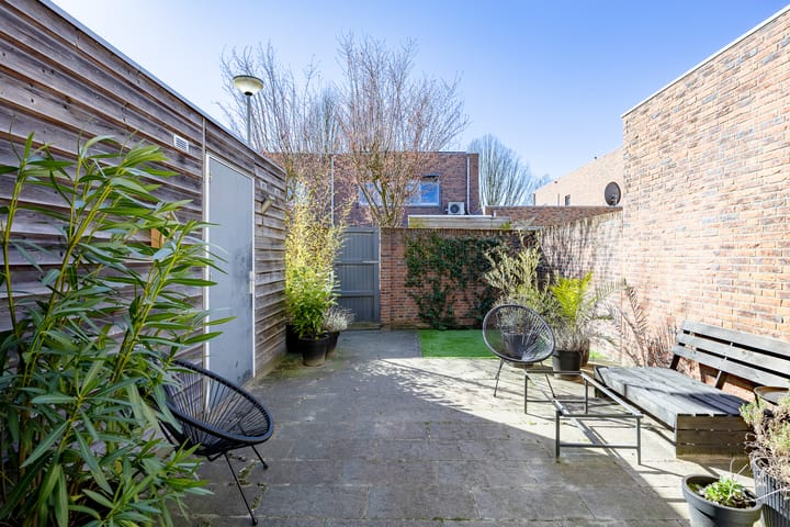 Foto 23 van Circusroos 10