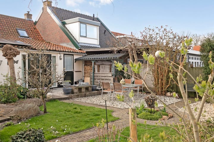 Foto 32 van Hogeweg 6