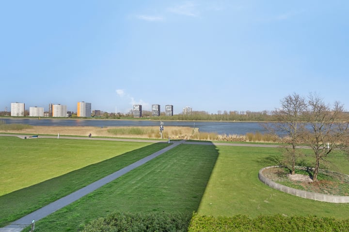 Foto 2 van Maasboulevard 153