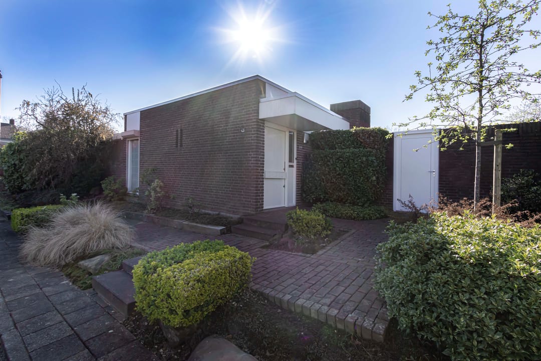 Foto 1 van Van Weerden Poelmanstraat 249