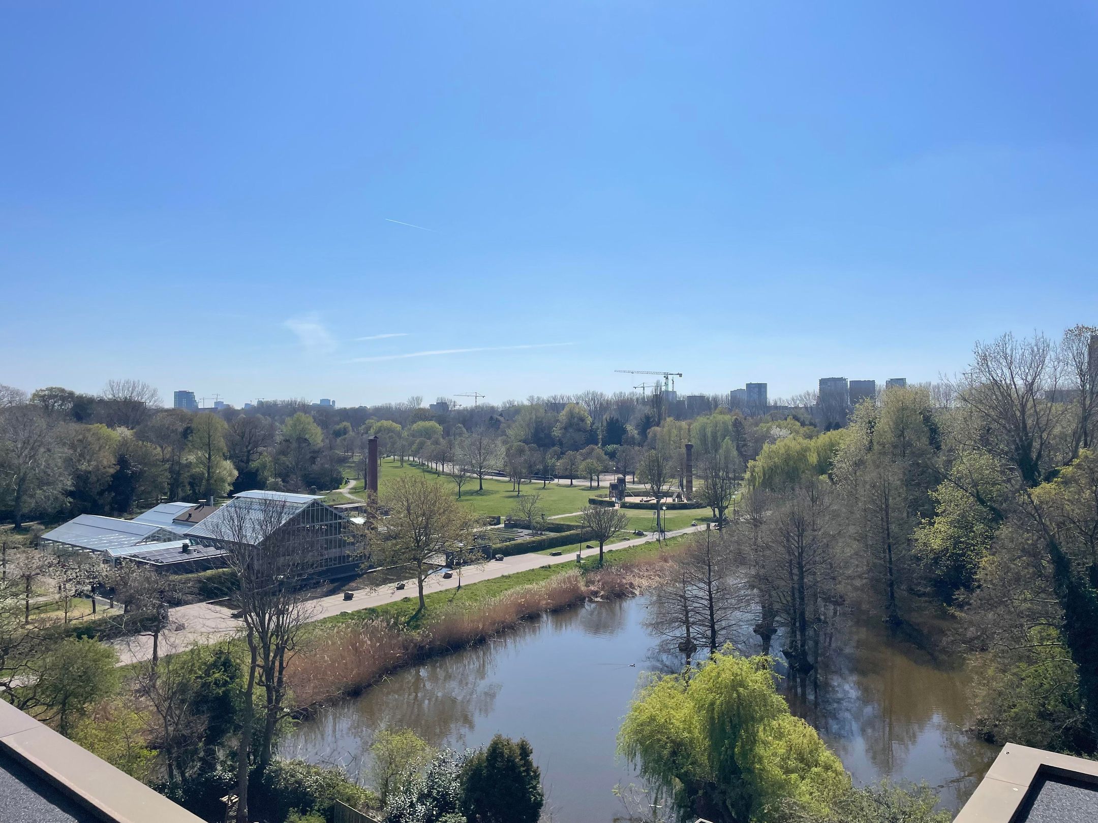 Foto 15 van Middenweg 58-G