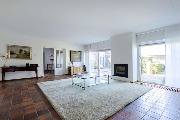 Foto 9 van Van Weerden Poelmanstraat 249