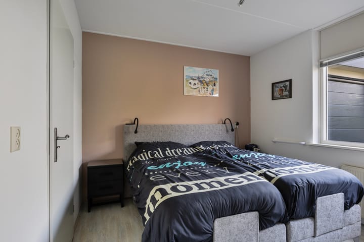 Foto 10 van Buitenbree 24