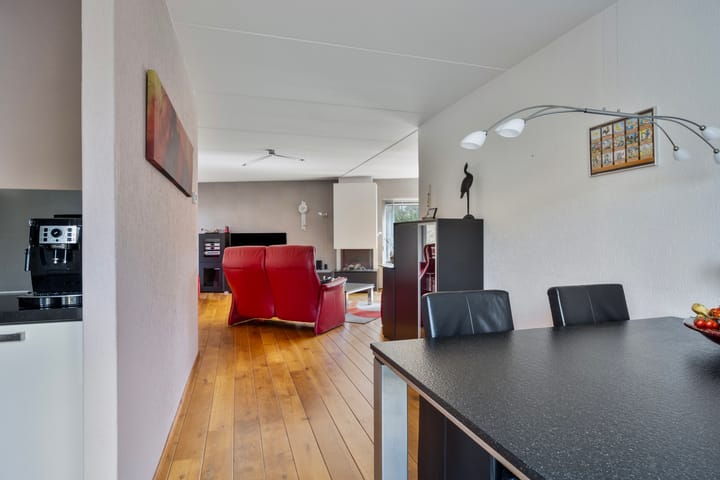 Foto 19 van Buitenbree 24