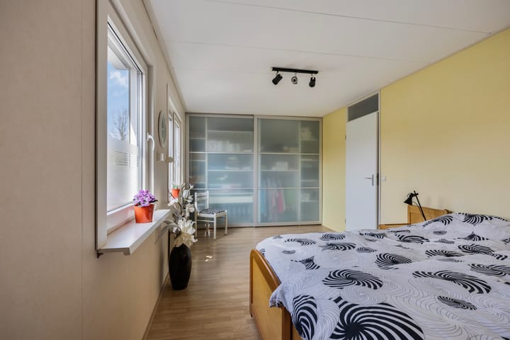 Foto 29 van Buitenbree 24