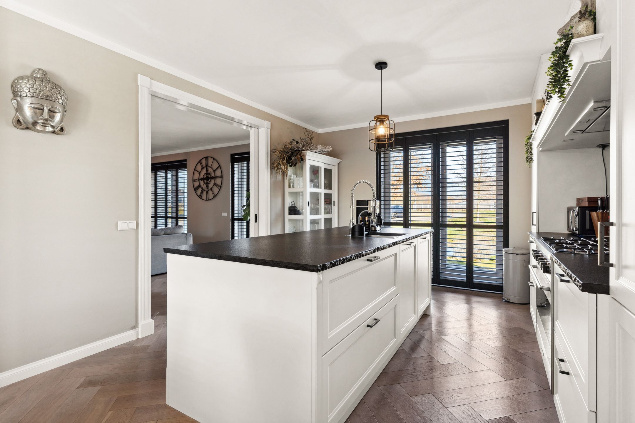 Foto 18 van Douwe Dabbertstraat 16