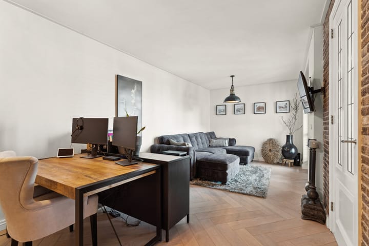 Foto 24 van Douwe Dabbertstraat 16