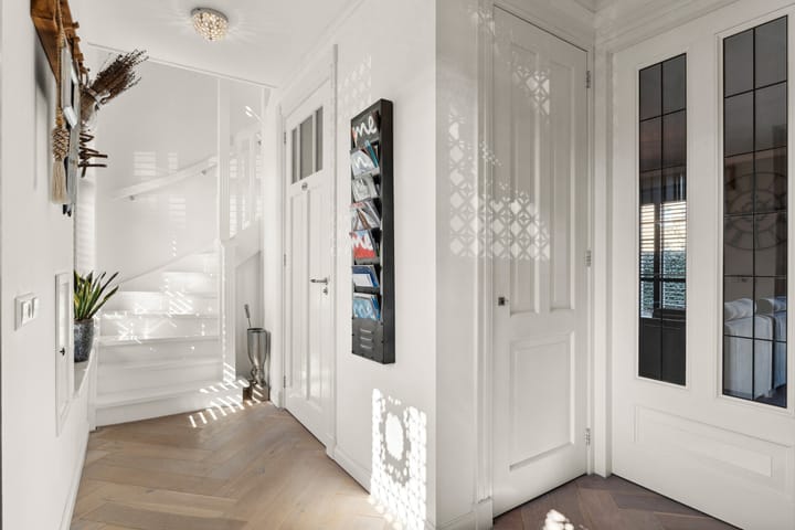 Foto 28 van Douwe Dabbertstraat 16