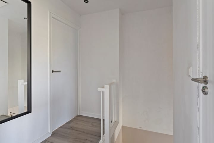 Foto 14 van Veldekelaan 17