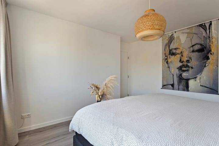 Foto 17 van Veldekelaan 17