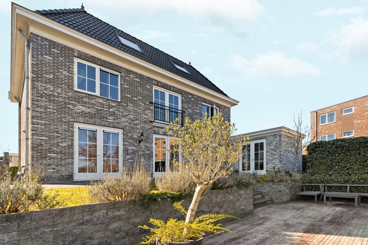 Foto 58 van Douwe Dabbertstraat 16