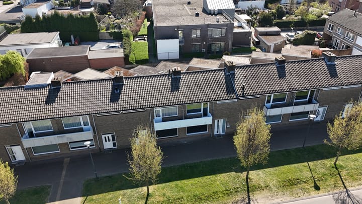 Foto 37 van Veldekelaan 17