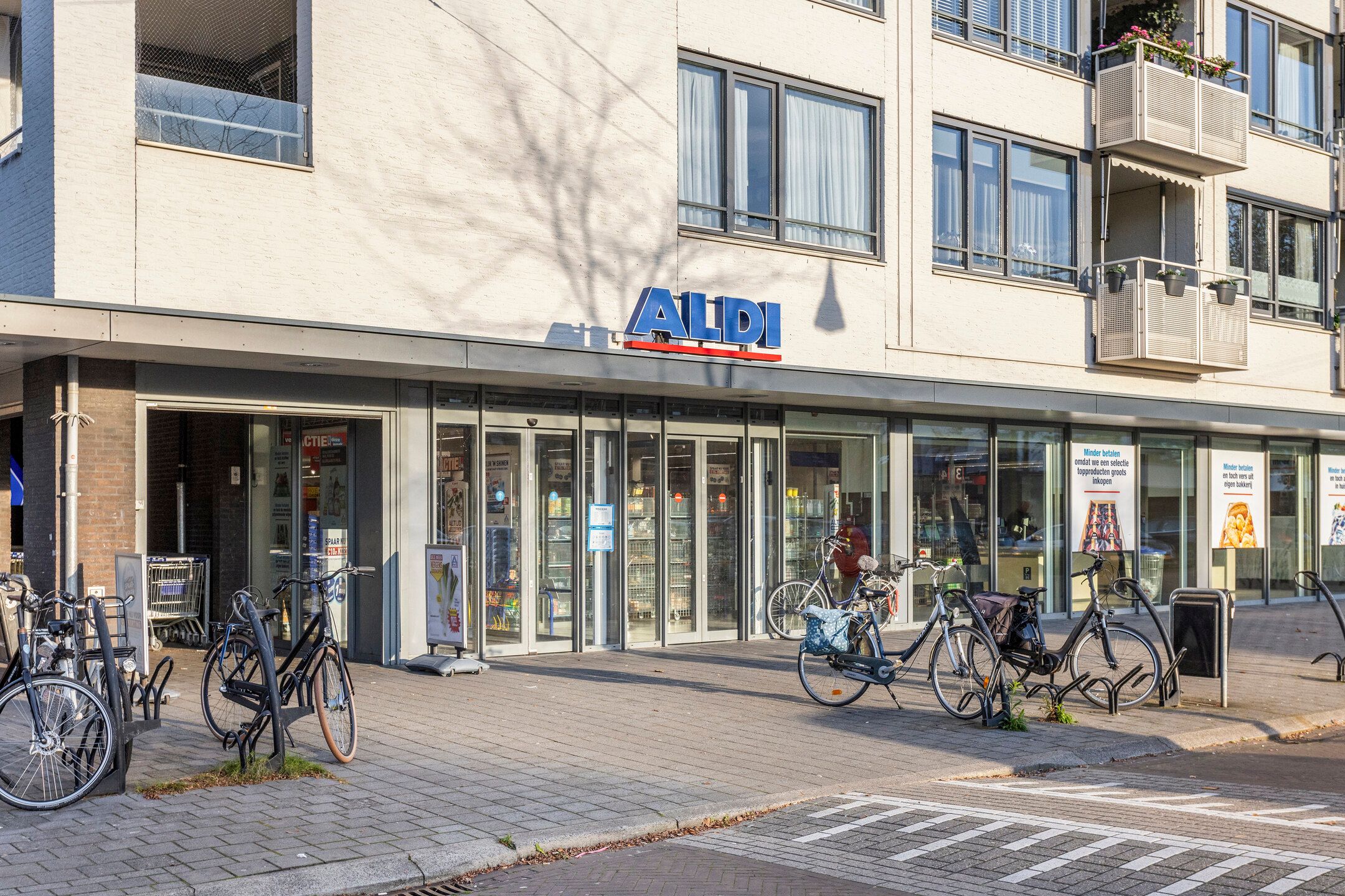 Foto 39 van Manis Krijgsmanhof 80