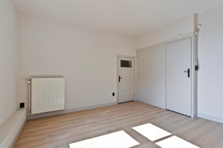 Foto 11 van Jekerstraat 6-A02