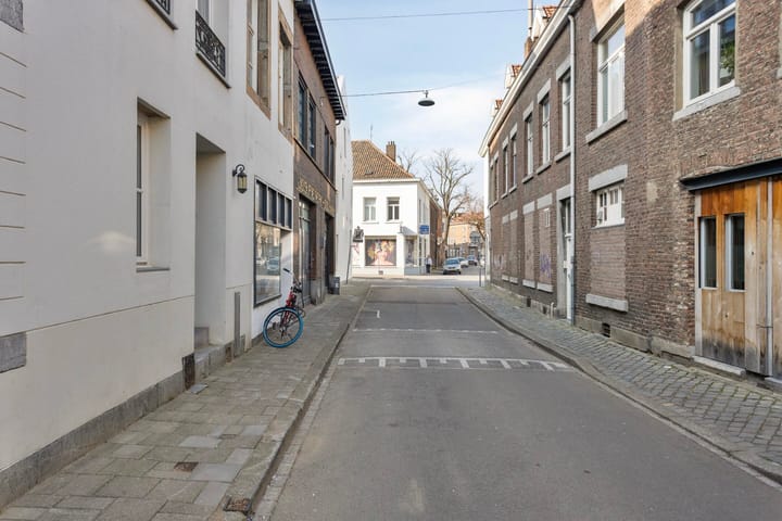 Foto 28 van Jekerstraat 6-A02