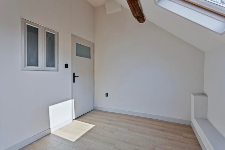 Foto 17 van Jekerstraat 6-A02