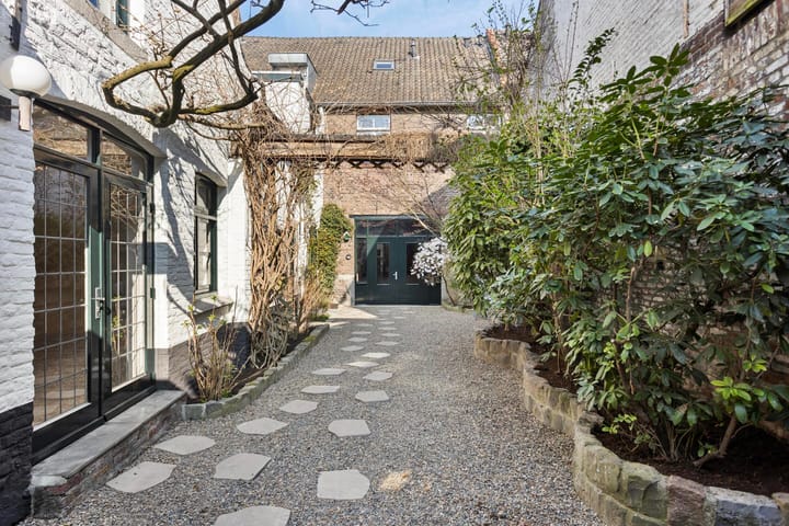 Foto 19 van Jekerstraat 6-A02