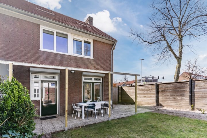 Foto 18 van Piuslaan 183