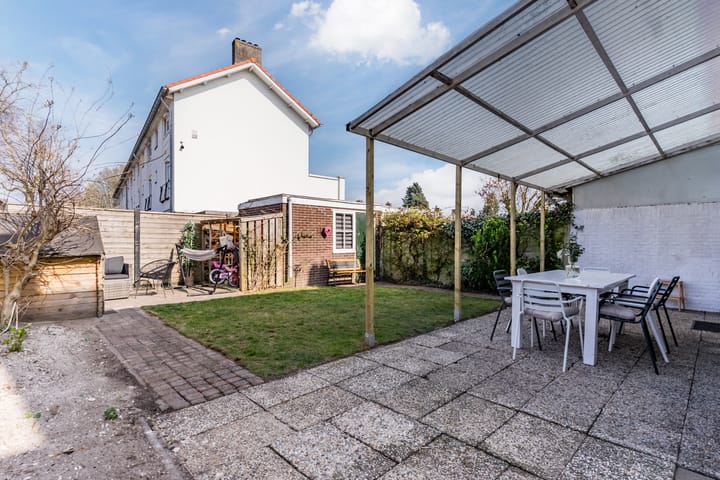 Foto 21 van Piuslaan 183