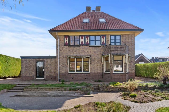 Foto 1 van Valburgseweg 66