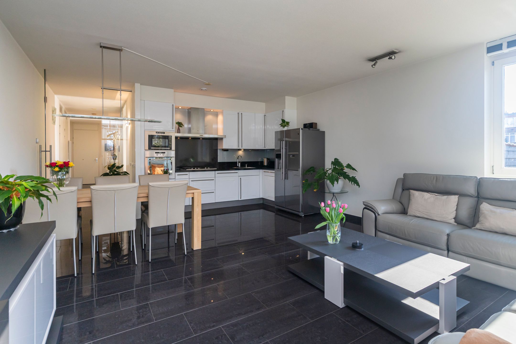 Foto 3 van Ambachtsgaarde 282