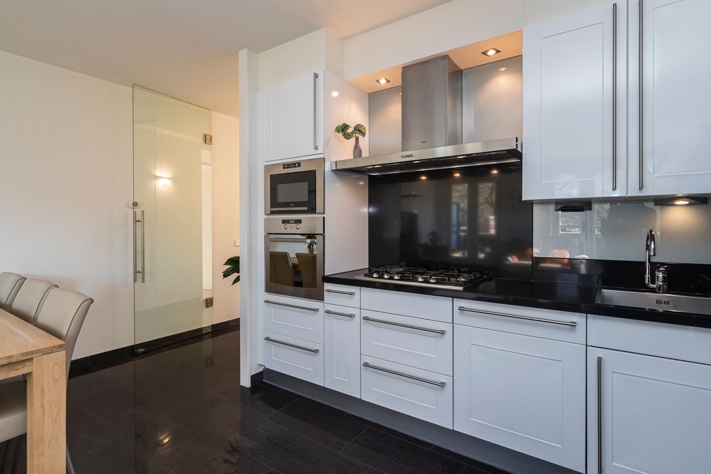 Foto 5 van Ambachtsgaarde 282