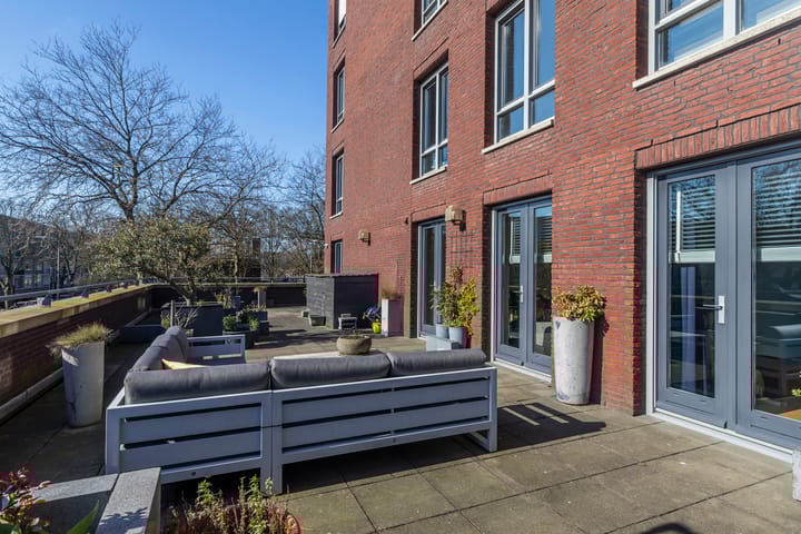 Foto 14 van Ambachtsgaarde 282