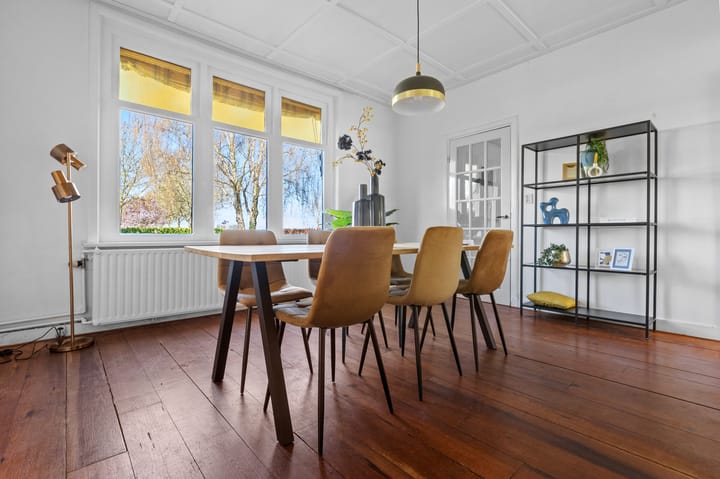 Foto 24 van Valburgseweg 66