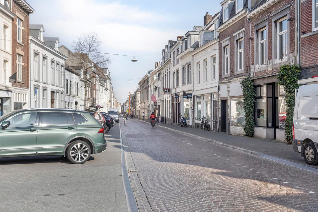 Photo 26 of Jekerstraat 6-A04