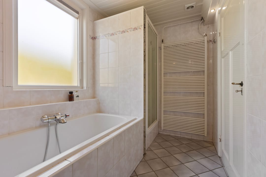 Foto 32 van Valburgseweg 66