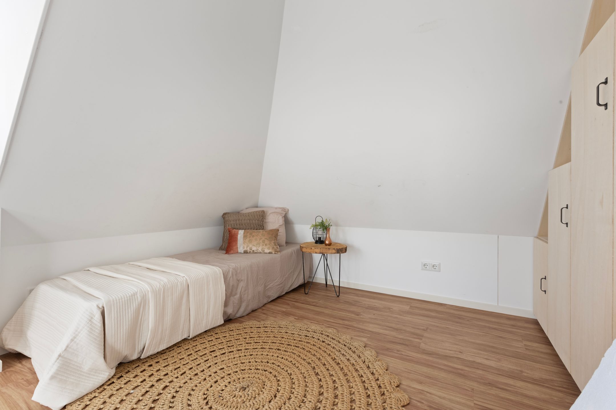 Foto 60 van Valburgseweg 66