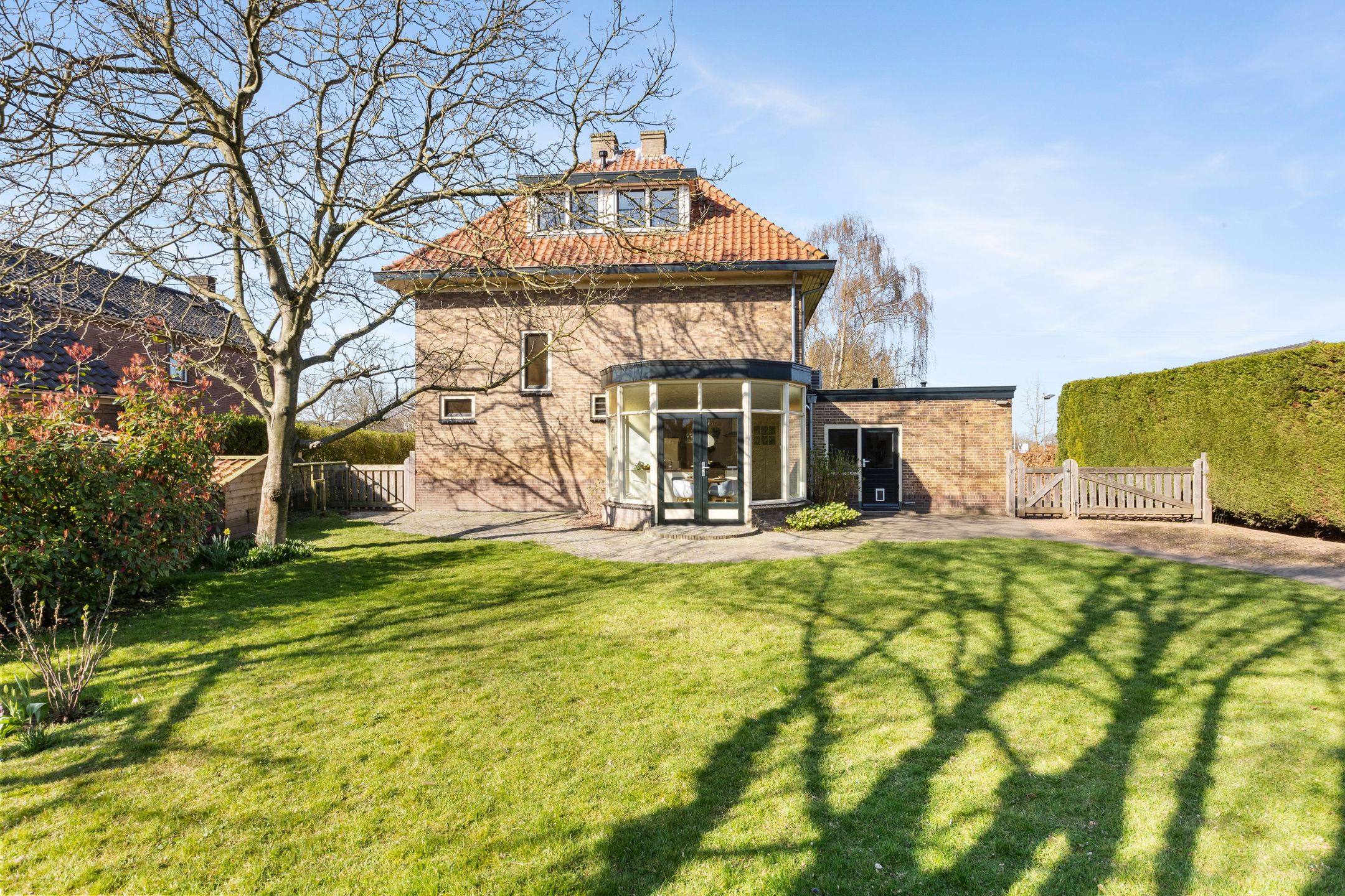 Foto 72 van Valburgseweg 66