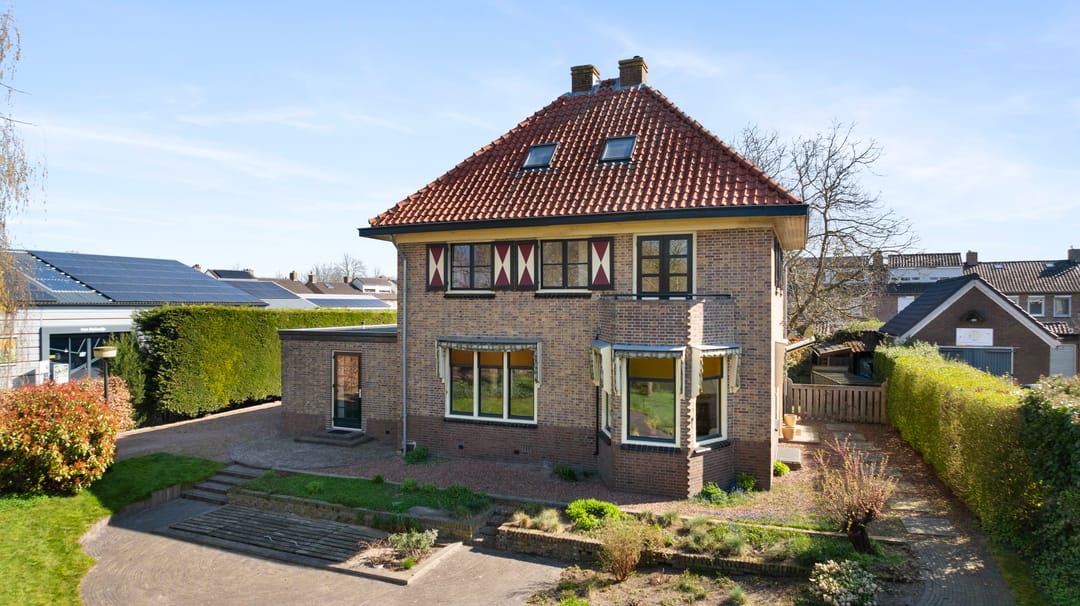 Foto 88 van Valburgseweg 66