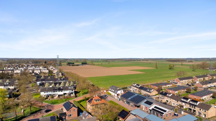 Foto 85 van Valburgseweg 66