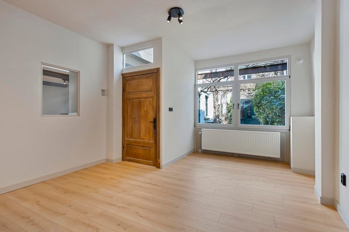 Foto 11 van Jekerstraat 6-A06
