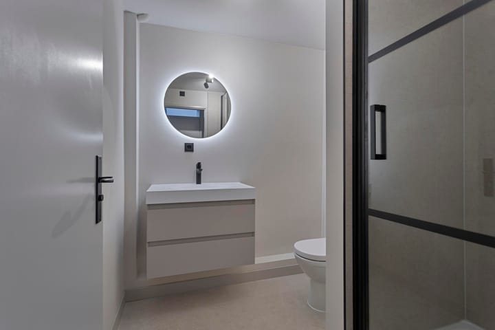 Photo 4 of Jekerstraat 6-A06