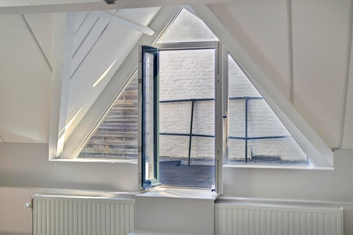 Foto 15 van Jekerstraat 6-A06