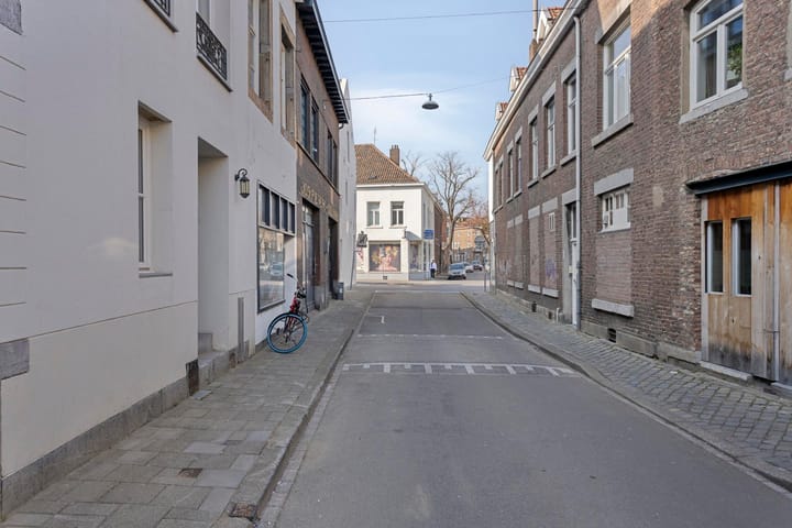 Photo 30 of Jekerstraat 6-A06