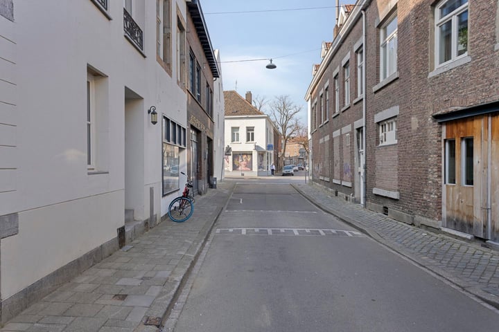 Foto 30 van Jekerstraat 6-A06