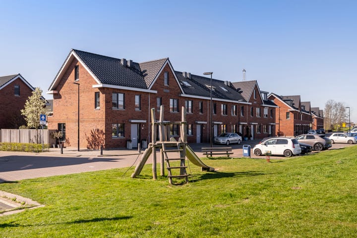 Foto 5 van Hof van Delftsesluis 35