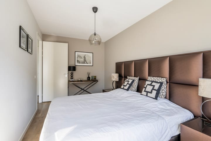 Foto 22 van Hof van Delftsesluis 35