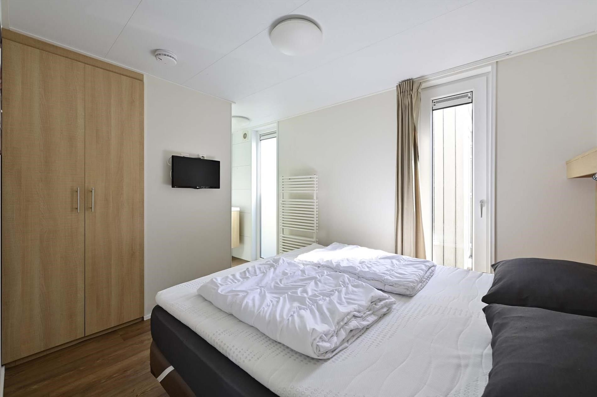 Photo 12 of Voorweg 5-A