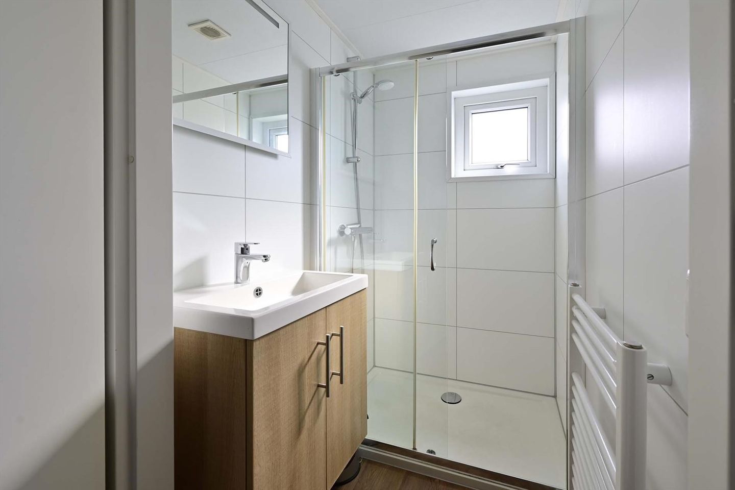 Photo 20 of Voorweg 5-A